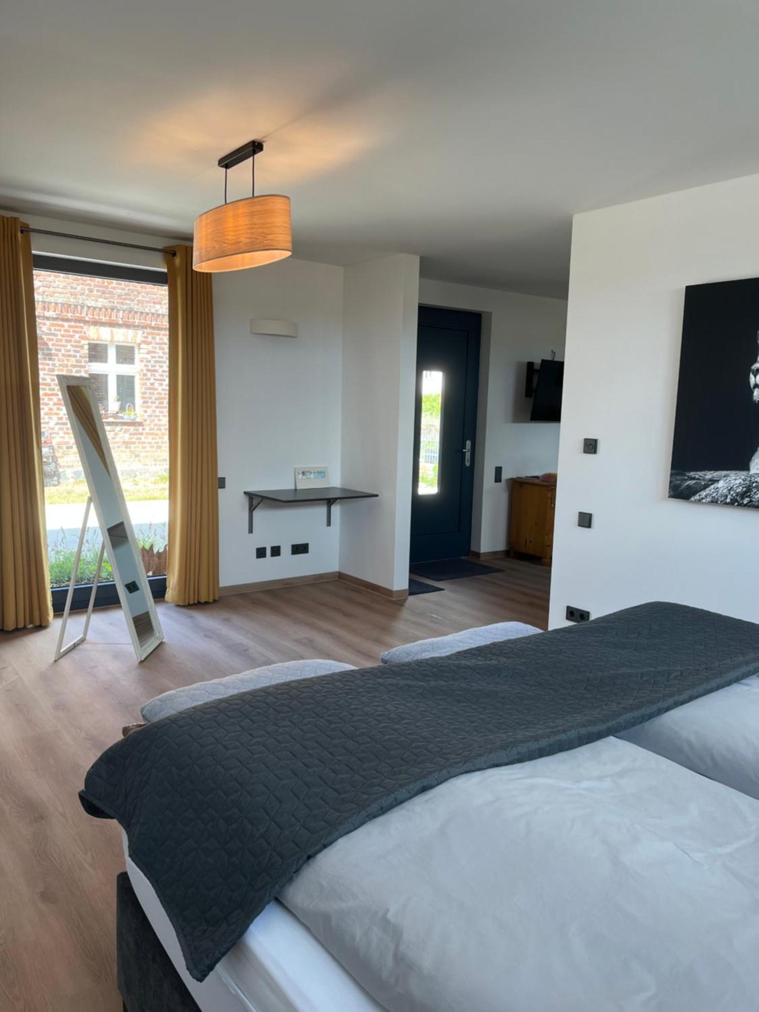 Moderne Barrierefreie Wohnung Auf Dem Land Bei Neuruppin Lichtenberg  Екстер'єр фото